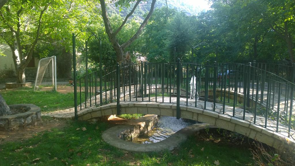 Hani Zemenou Arachova Exterior foto
